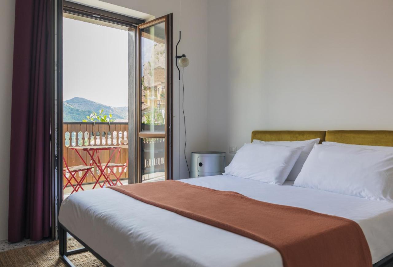 Hotel Dolomiti Castelmezzano Exterior photo
